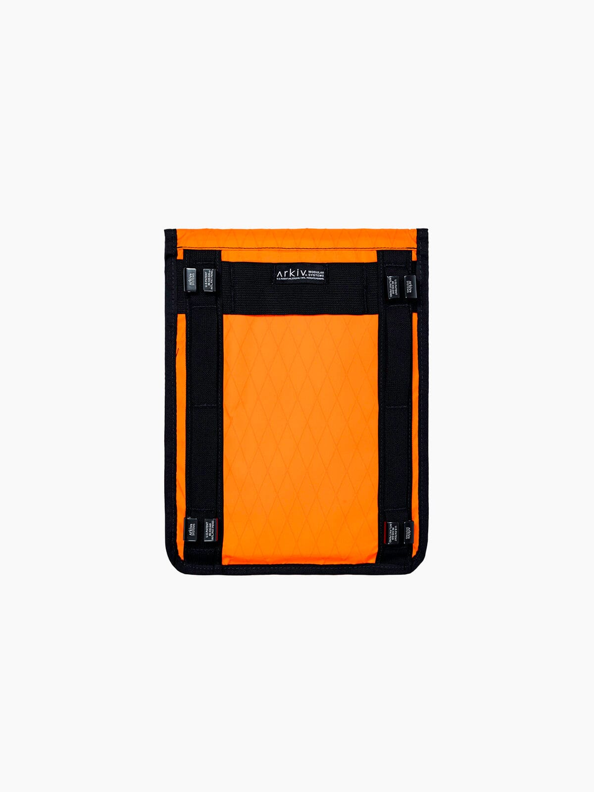 Arkiv Folio by Mission Workshop - Weersbestendige tassen & technische kleding - San Francisco & Los Angeles - Gemaakt om lang mee te gaan - Voor altijd gegarandeerd