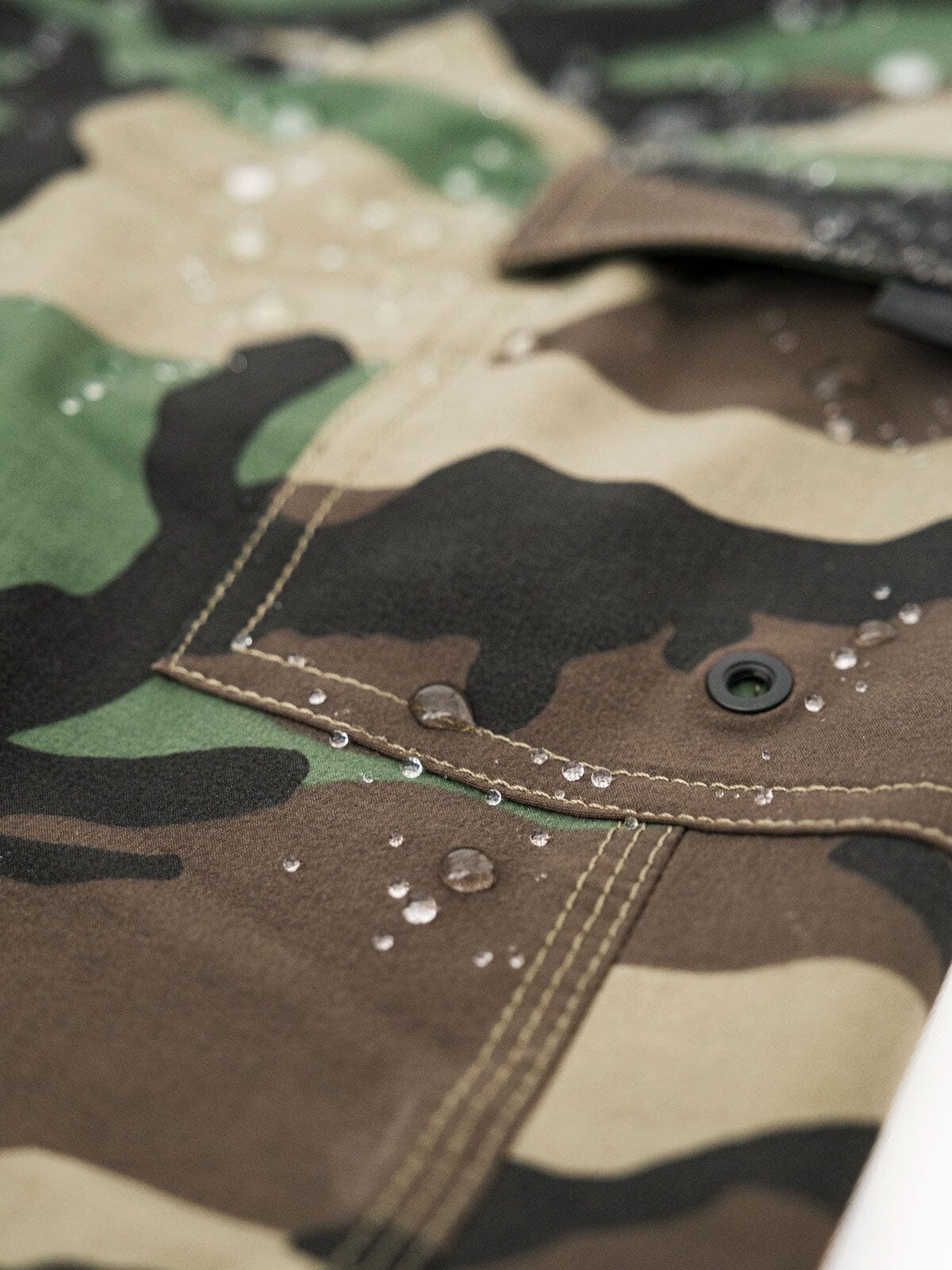 Ocho by Mission Workshop - Weersbestendige tassen & technische kleding - San Francisco & Los Angeles - Gemaakt om lang mee te gaan - Voor altijd gegarandeerd