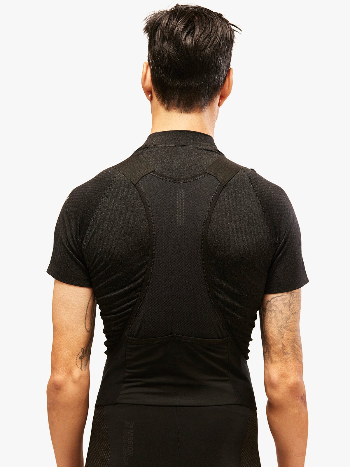 Radius Winter Tight by Mission Workshop - Weerbestendige tassen & technische kleding - San Francisco & Los Angeles - Gemaakt om te weerstaan - Voor altijd gegarandeerd