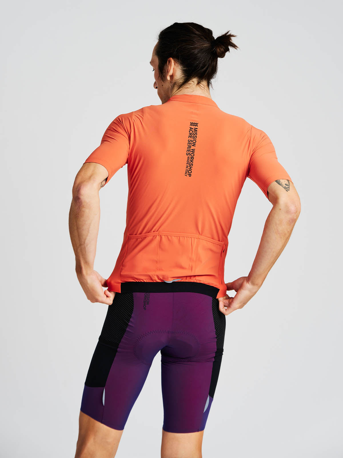 Mission Pro Jersey Men's by Mission Workshop - Weerbestendige tassen & technische kleding - San Francisco & Los Angeles - Gemaakt om te doorstaan - Voor altijd gegarandeerd