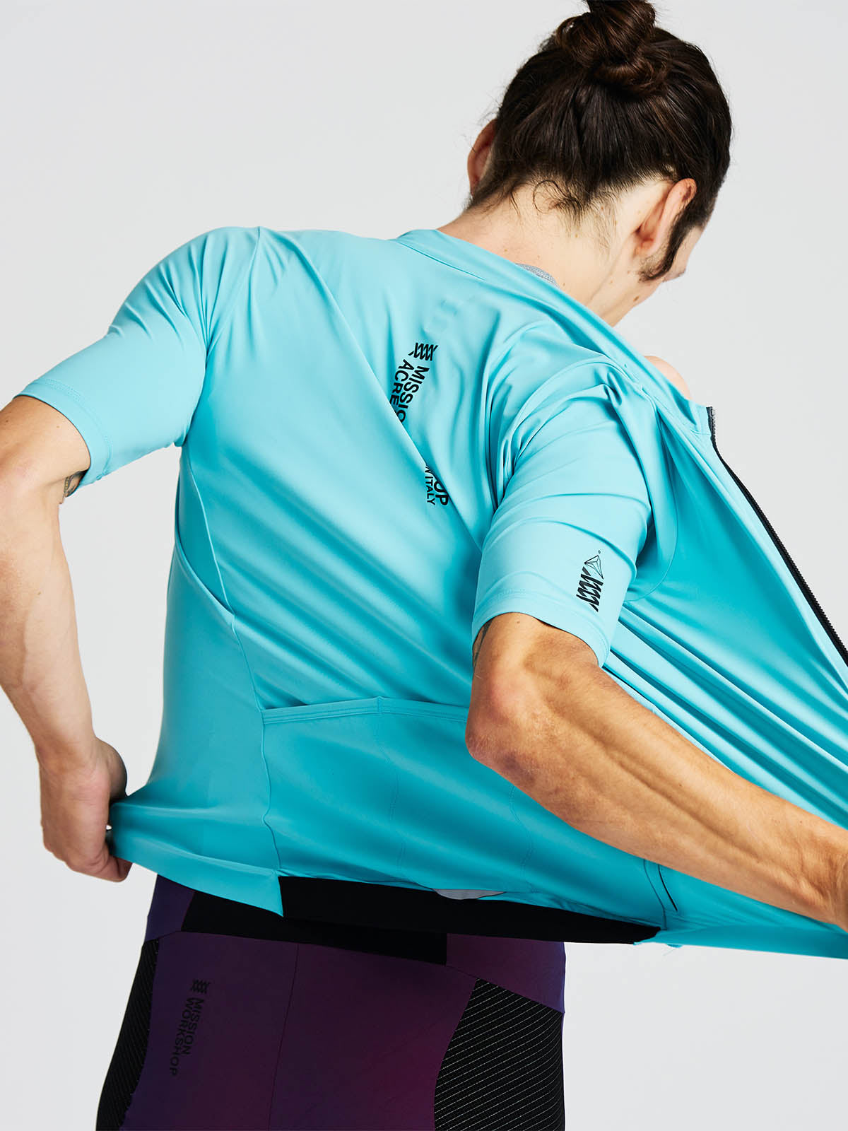 Mission Pro Jersey Men's by Mission Workshop - Weerbestendige tassen & technische kleding - San Francisco & Los Angeles - Gemaakt om te doorstaan - Voor altijd gegarandeerd