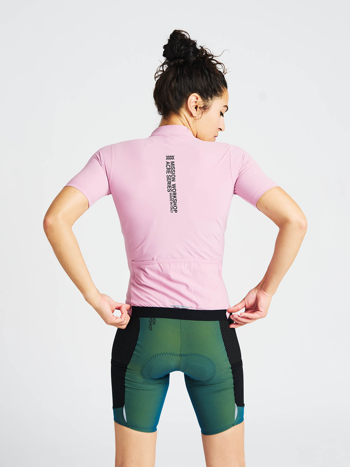 Mission Pro Jersey Women's by Mission Workshop - Weerbestendige tassen & technische kleding - San Francisco & Los Angeles - Gemaakt om te doorstaan - Voor altijd gegarandeerd