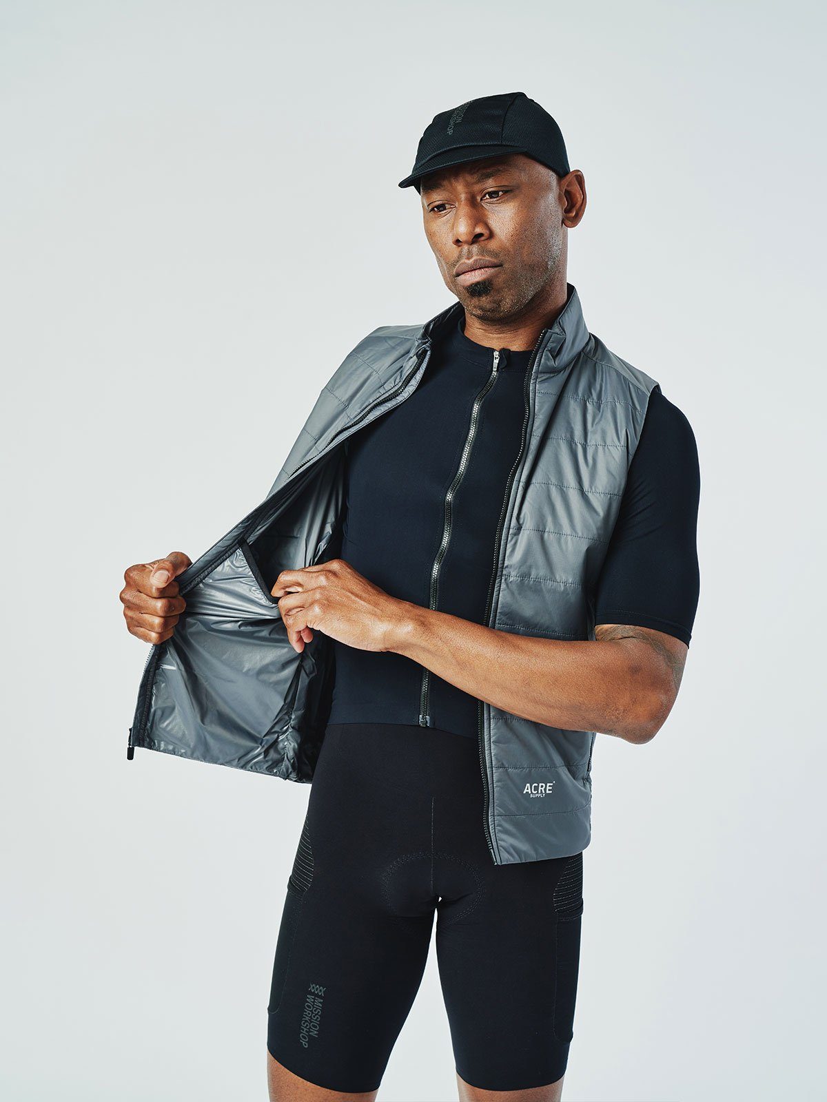 Acre Series Vest by Mission Workshop - Weerbestendige tassen & technische kleding - San Francisco & Los Angeles - Gemaakt om te weerstaan - Voor altijd gegarandeerd