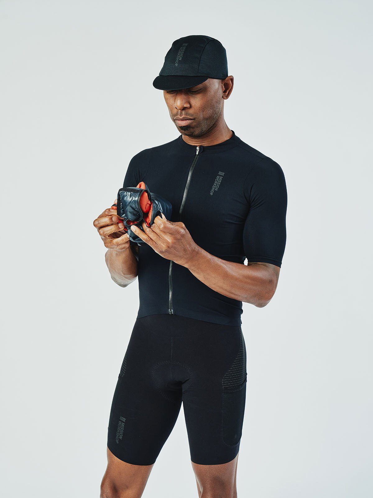 Acre Series Vest by Mission Workshop - Weerbestendige tassen & technische kleding - San Francisco & Los Angeles - Gemaakt om te weerstaan - Voor altijd gegarandeerd