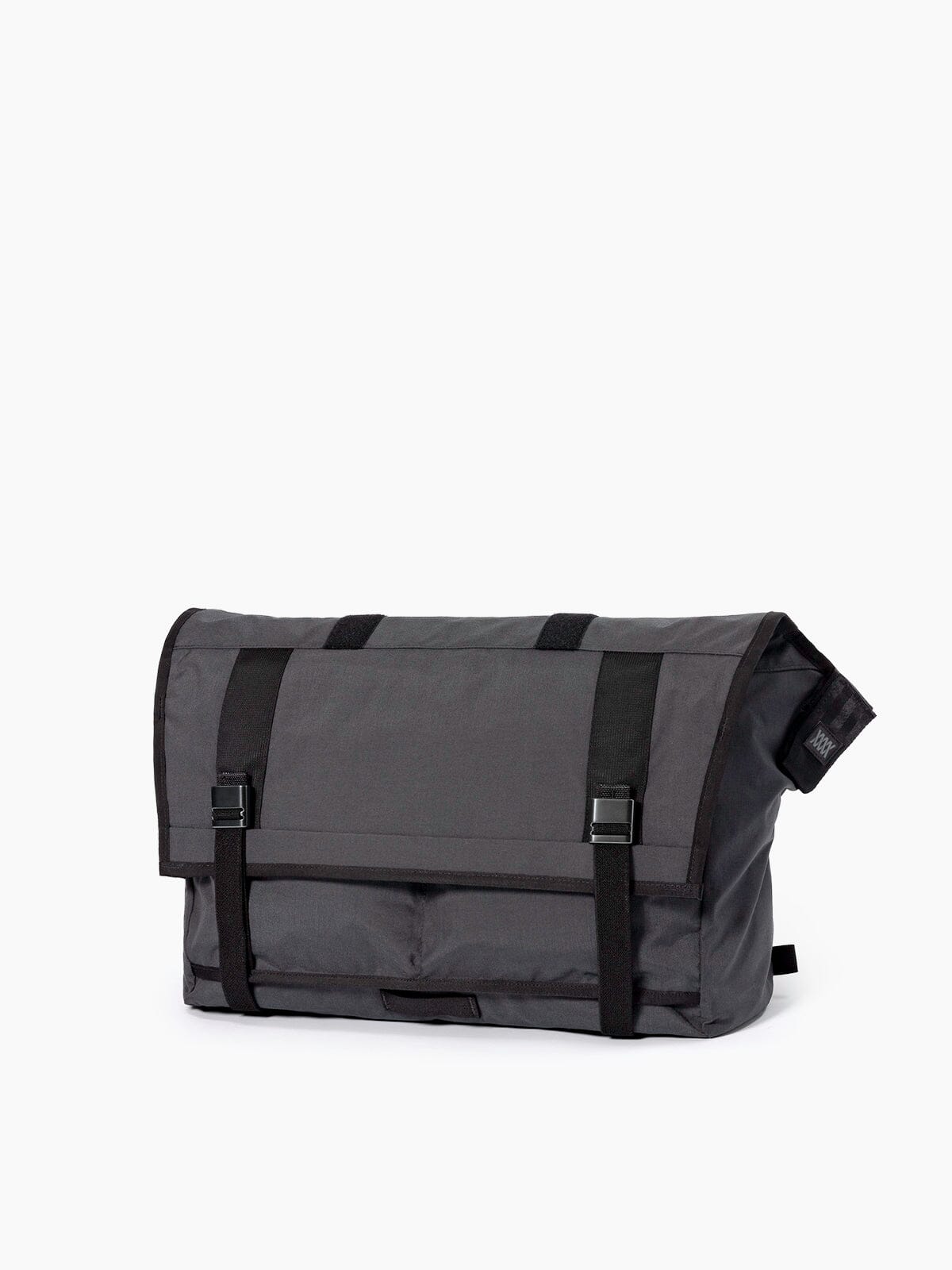 Shed : AP by Mission Workshop - Weerbestendige tassen & technische kleding - San Francisco & Los Angeles - Gebouwd om te weerstaan - Voor altijd gegarandeerd