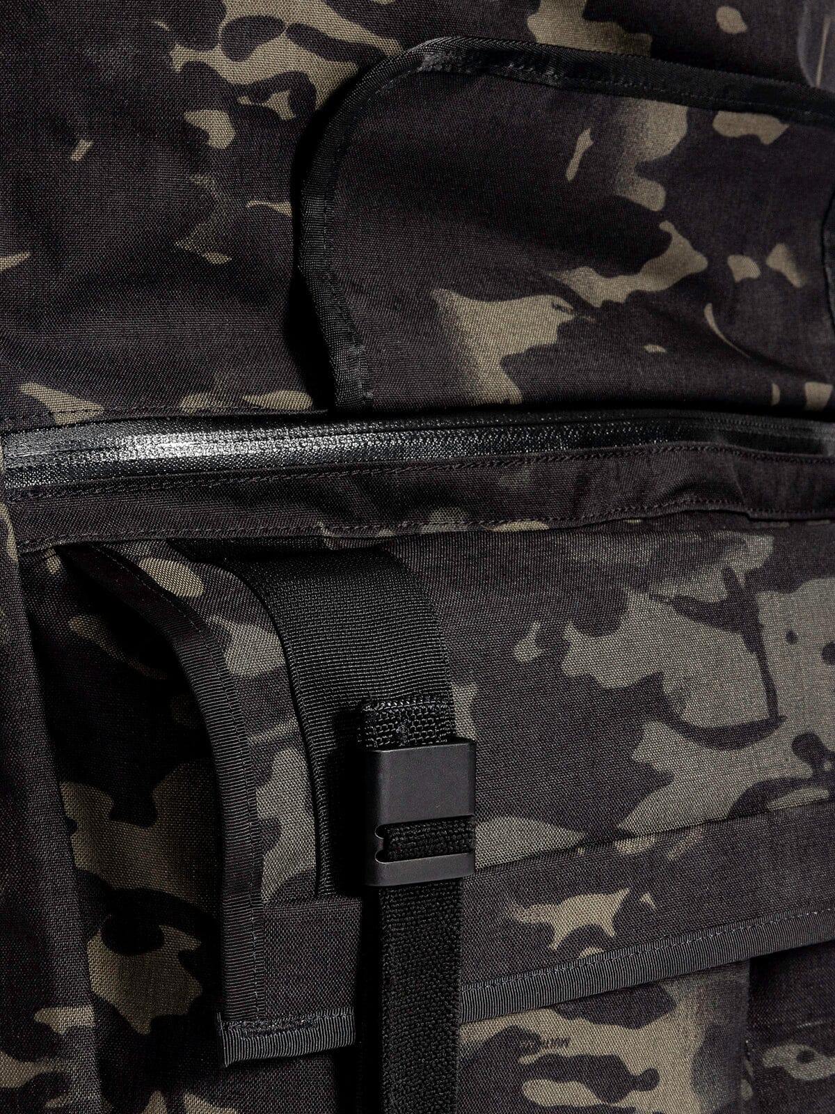 Shed : AP by Mission Workshop - Weerbestendige tassen & technische kleding - San Francisco & Los Angeles - Gebouwd om te weerstaan - Voor altijd gegarandeerd