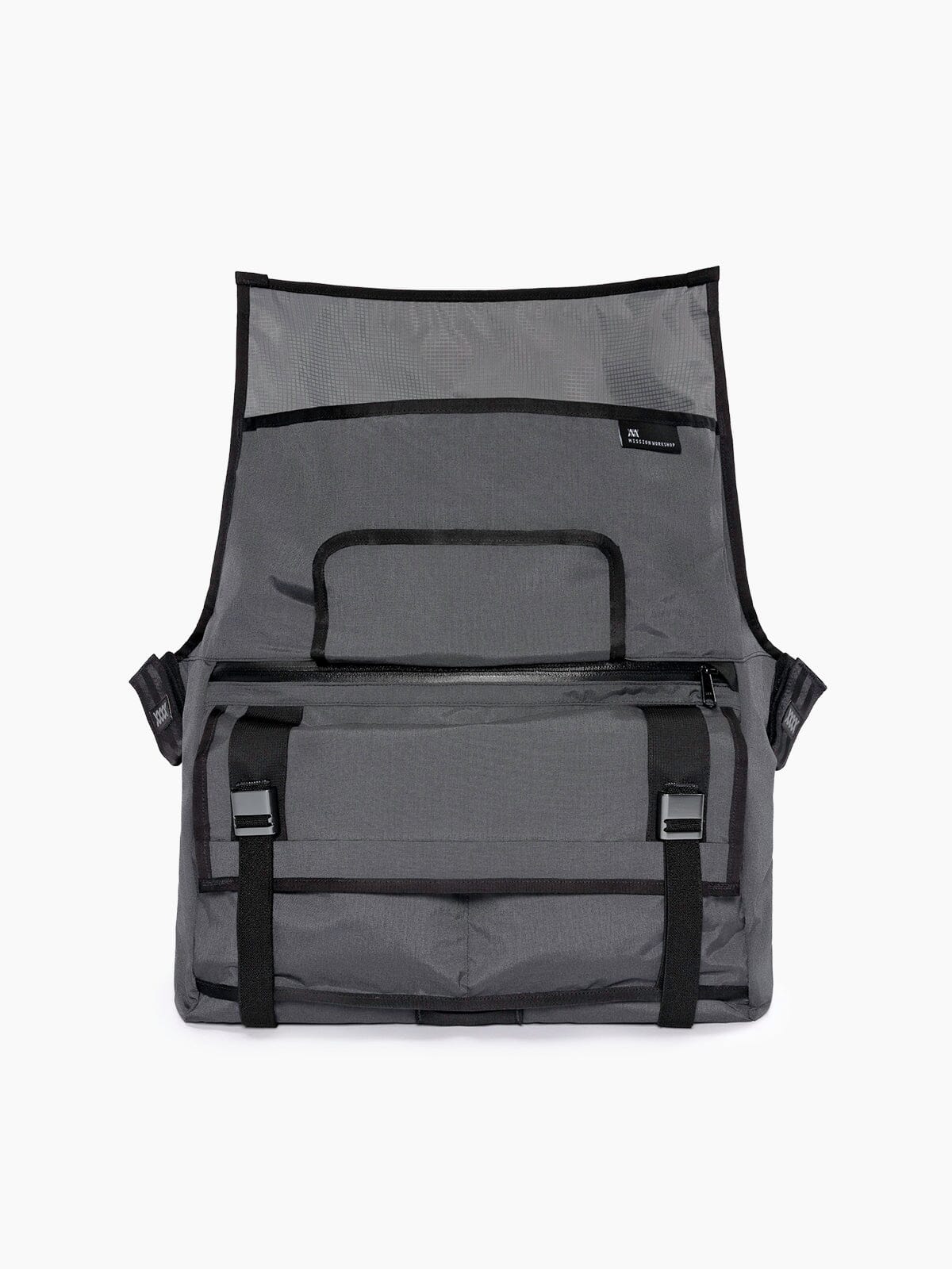 Shed : AP by Mission Workshop - Weerbestendige tassen & technische kleding - San Francisco & Los Angeles - Gebouwd om te weerstaan - Voor altijd gegarandeerd