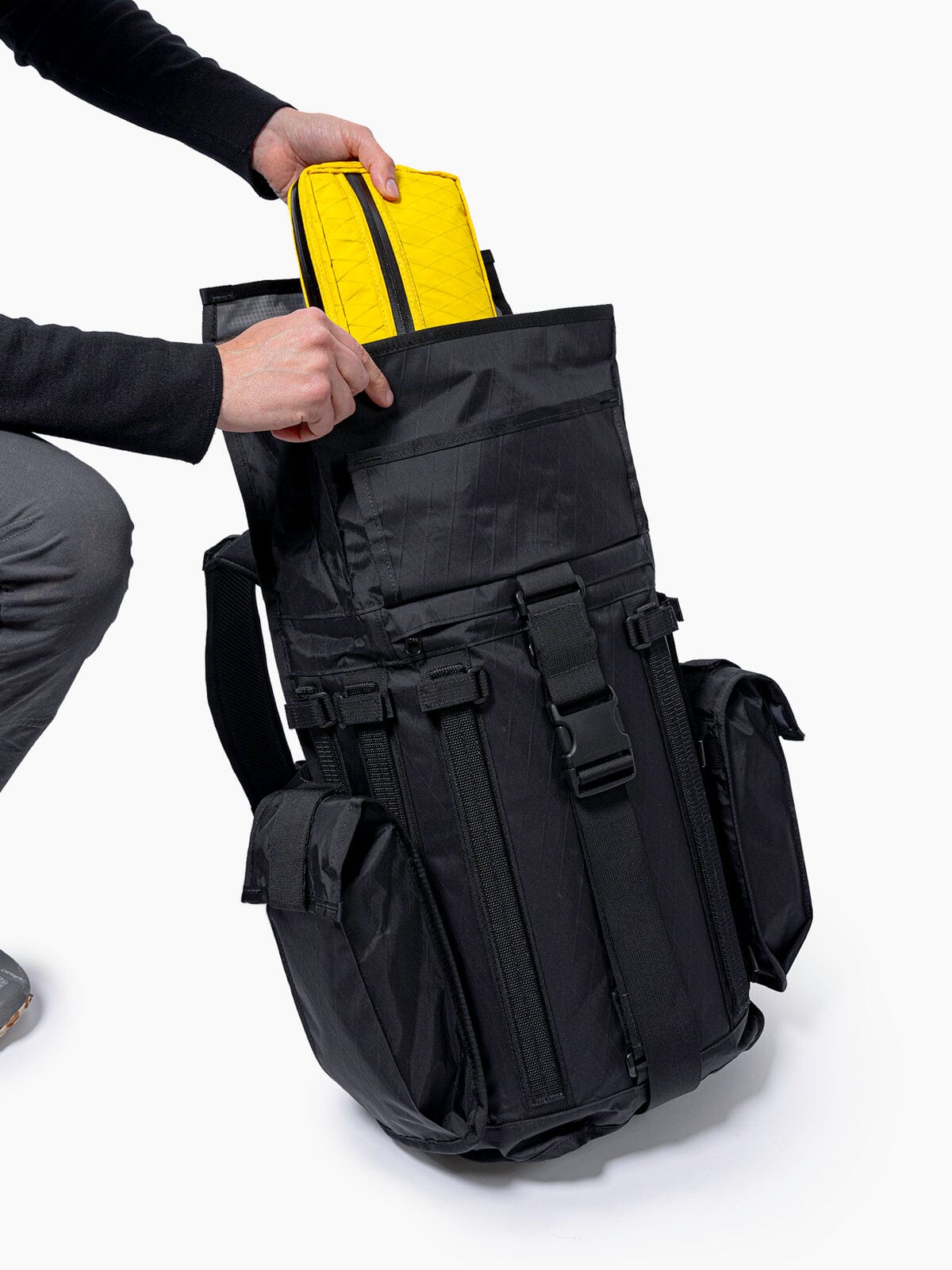 Notch Tech Pouch van Mission Workshop - Weerbestendige tassen & technische kleding - San Francisco & Los Angeles - Gemaakt om te weerstaan - Voor altijd gegarandeerd