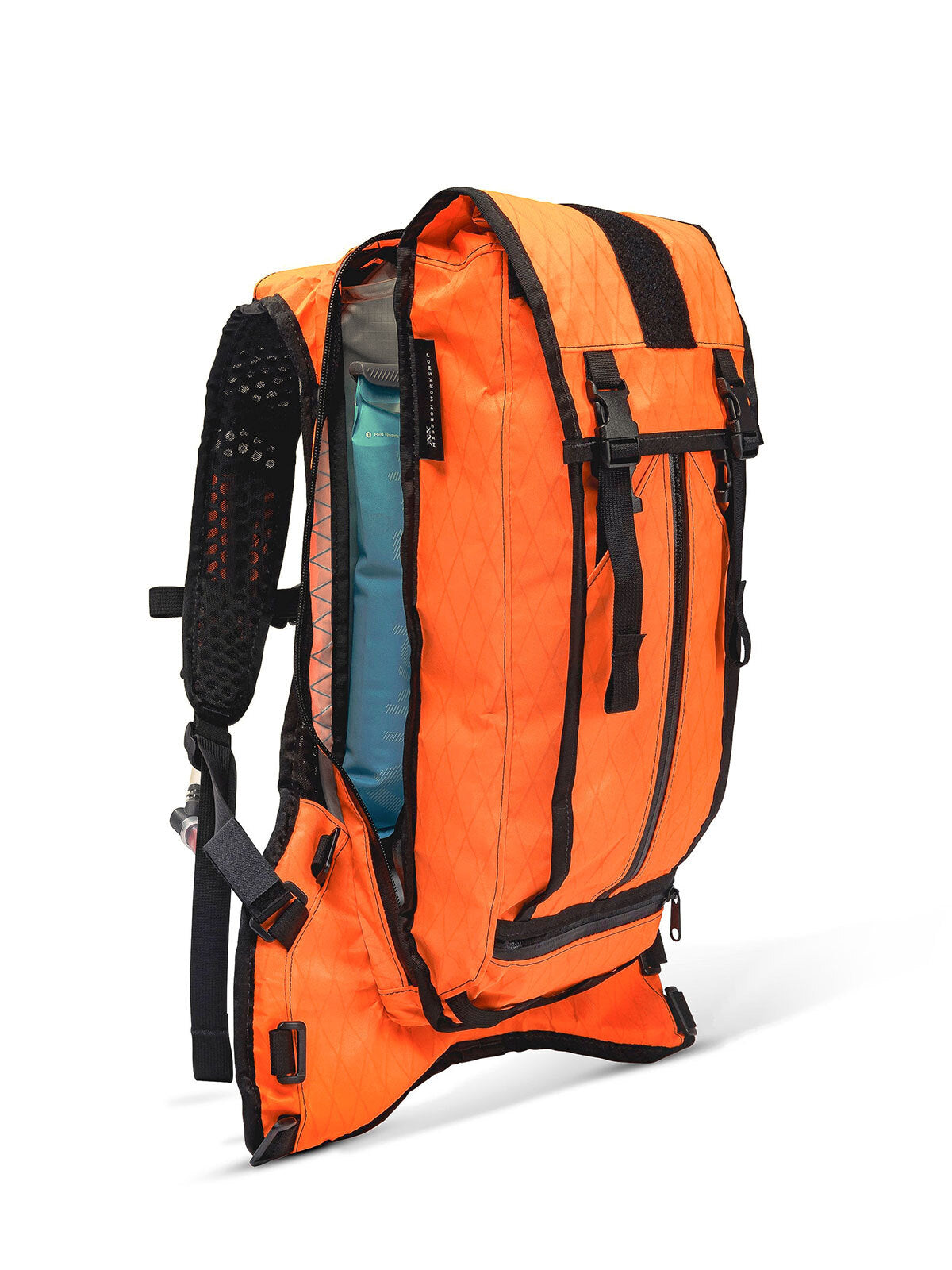 Hauser 10L by Mission Workshop - Weerbestendige tassen & technische kleding - San Francisco & Los Angeles - Gemaakt om te weerstaan - Voor altijd gegarandeerd