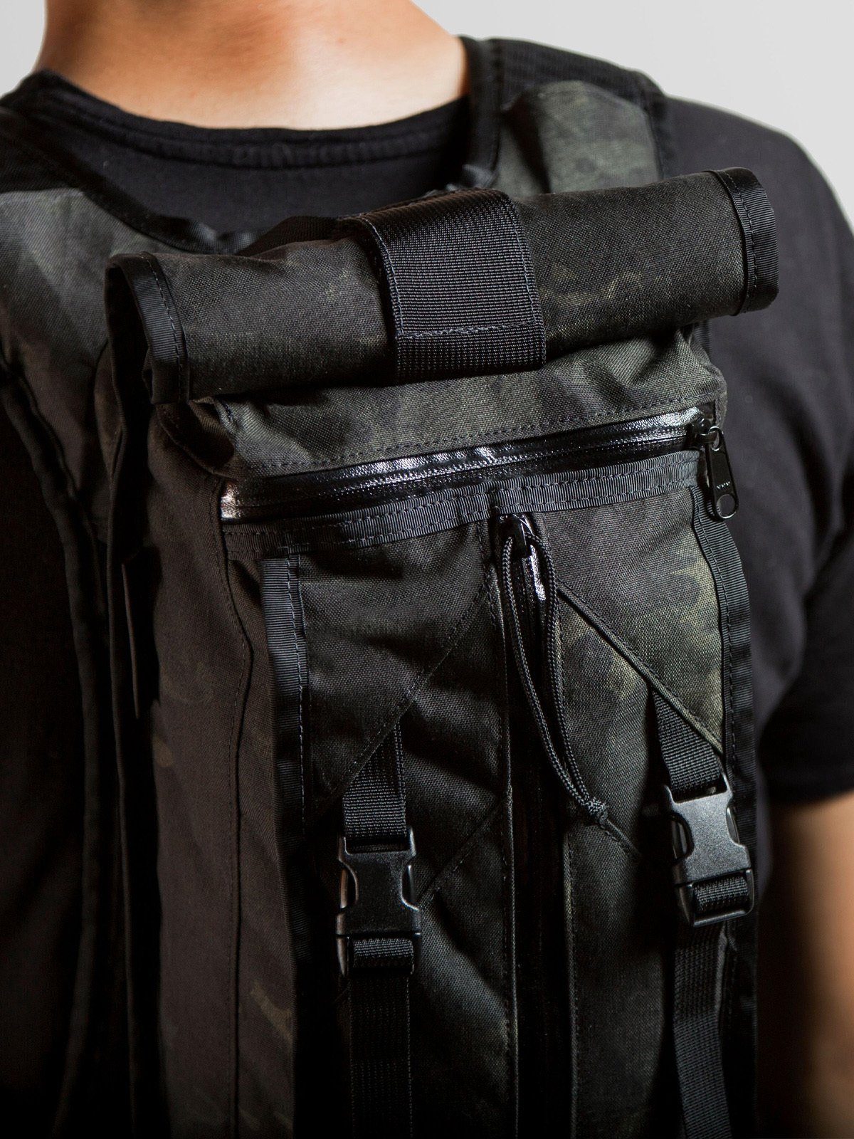 Hauser 10L by Mission Workshop - Weerbestendige tassen & technische kleding - San Francisco & Los Angeles - Gemaakt om te weerstaan - Voor altijd gegarandeerd