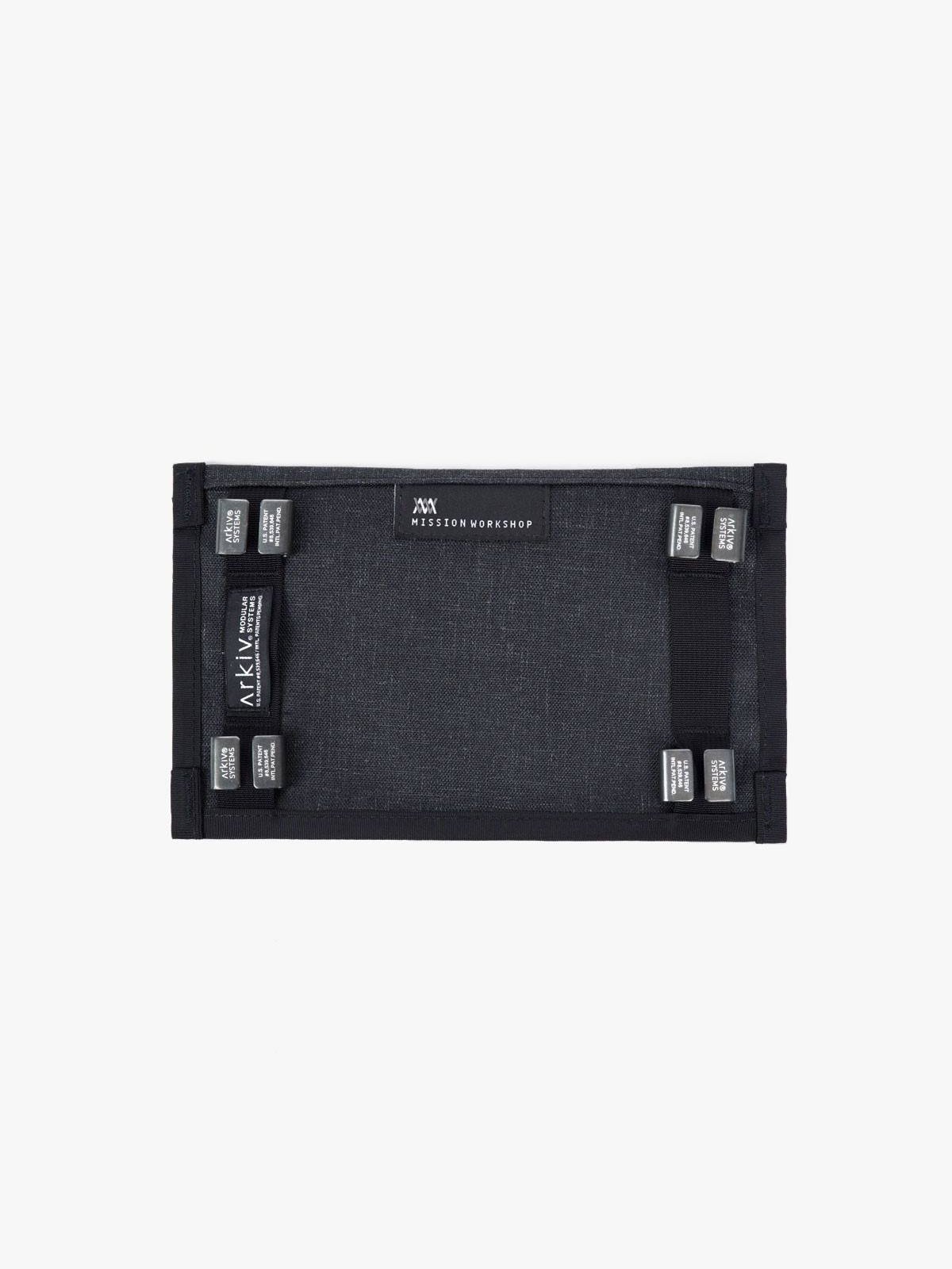 Arkiv Horizontal Zip by Mission Workshop - Weersbestendige tassen & technische kleding - San Francisco & Los Angeles - Gemaakt om lang mee te gaan - Voor altijd gegarandeerd