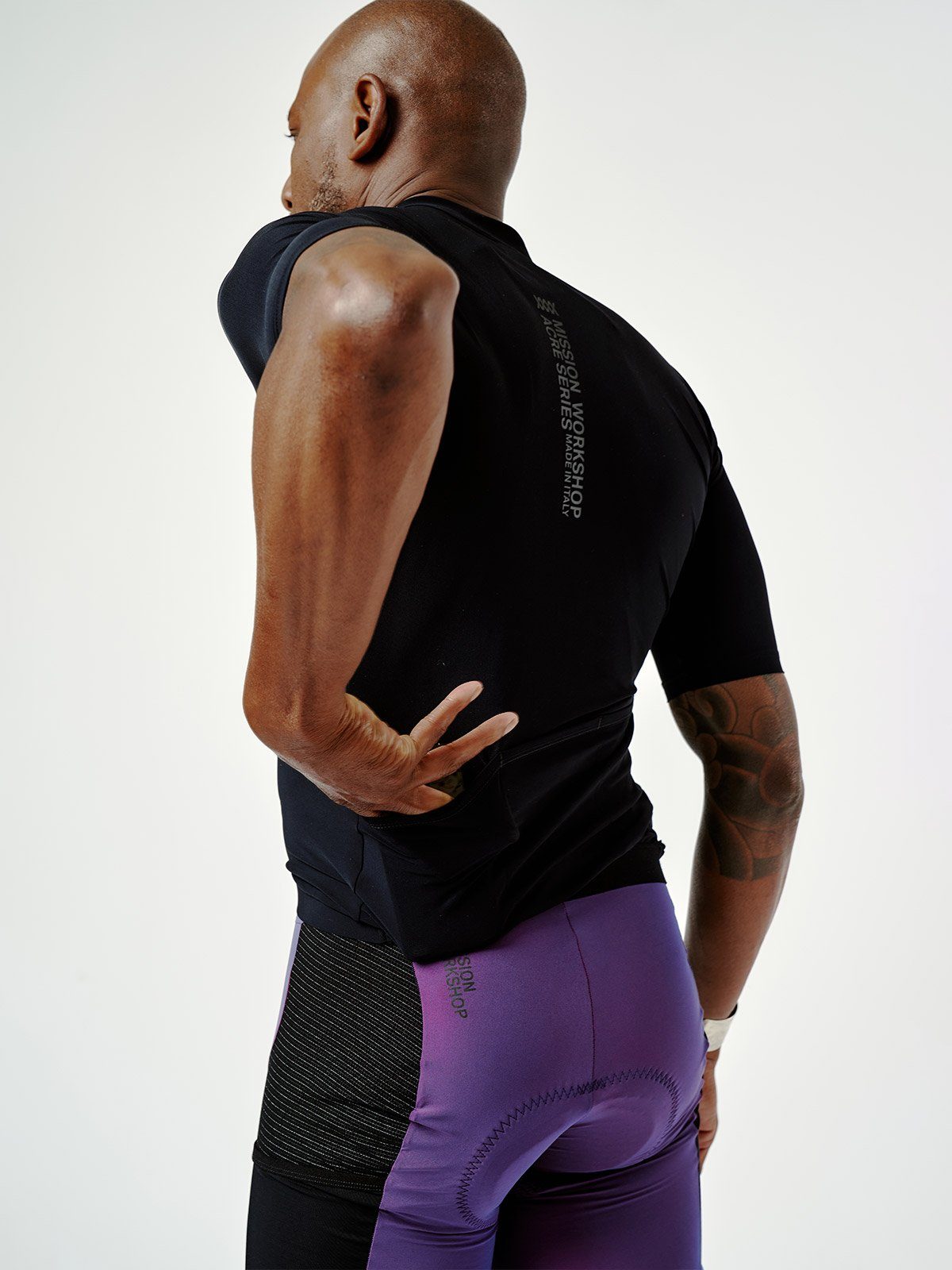 Mission Pro Jersey Men's by Mission Workshop - Weerbestendige tassen & technische kleding - San Francisco & Los Angeles - Gemaakt om te doorstaan - Voor altijd gegarandeerd