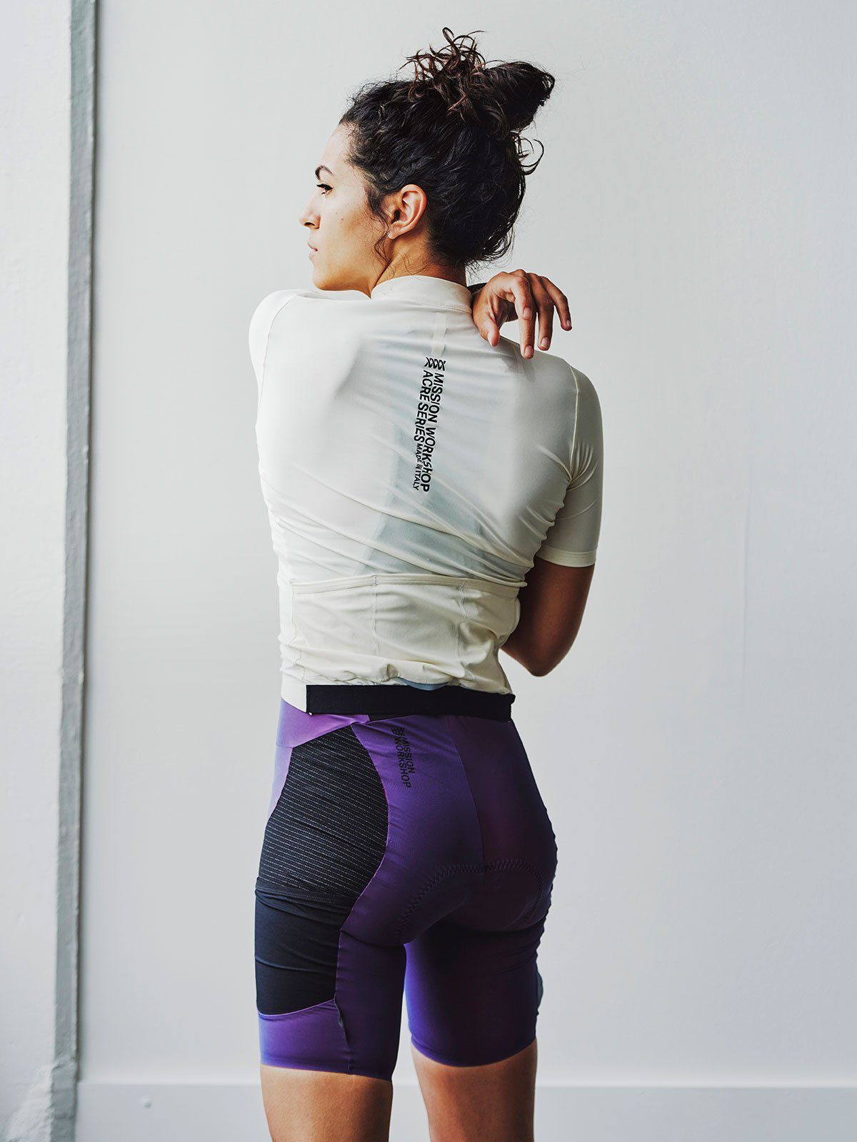 Mission Pro Jersey Women's by Mission Workshop - Weerbestendige tassen & technische kleding - San Francisco & Los Angeles - Gemaakt om te doorstaan - Voor altijd gegarandeerd