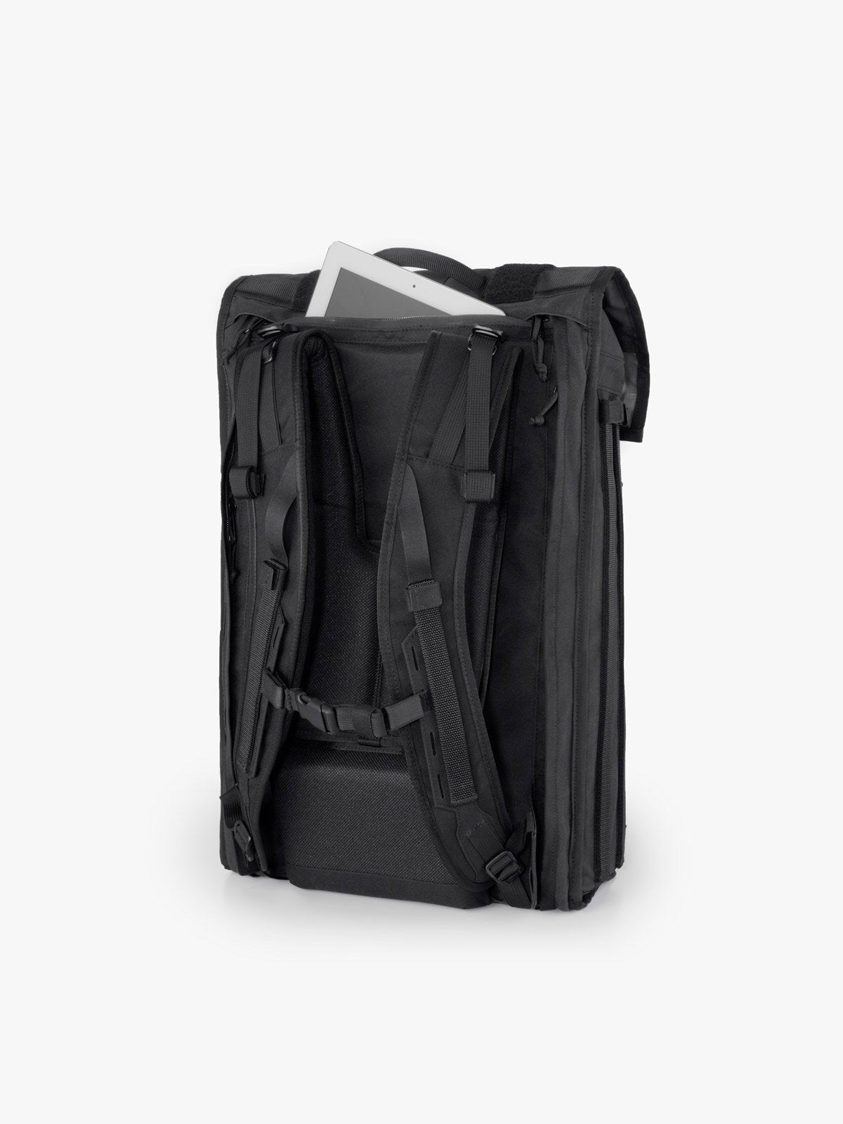 Radian by Mission Workshop - Weerbestendige tassen & technische kleding - San Francisco & Los Angeles - Gebouwd om te weerstaan - Voor altijd gegarandeerd
