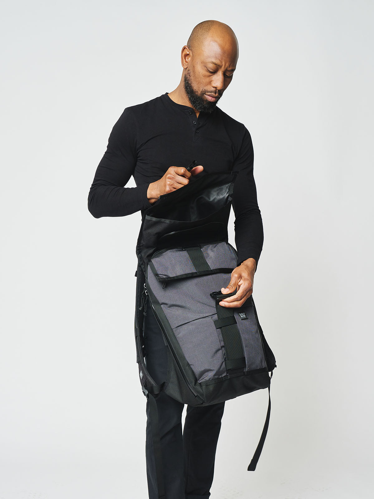 Rambler by Mission Workshop - Weersbestendige tassen & technische kleding - San Francisco & Los Angeles - Gemaakt om lang mee te gaan - Voor altijd gegarandeerd