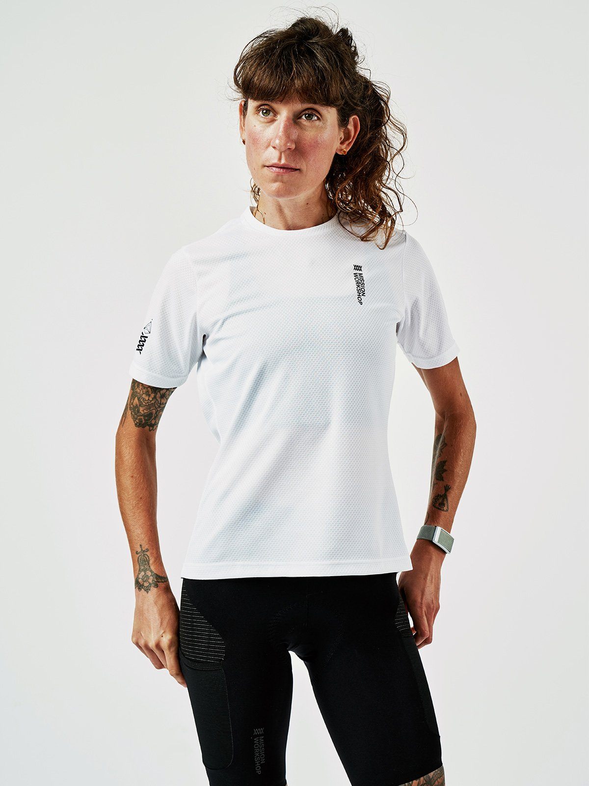 Mission Pro Tech Tee Women's by Mission Workshop - Weerbestendige tassen & technische kleding - San Francisco & Los Angeles - Gemaakt om te doorstaan - Voor altijd gegarandeerd