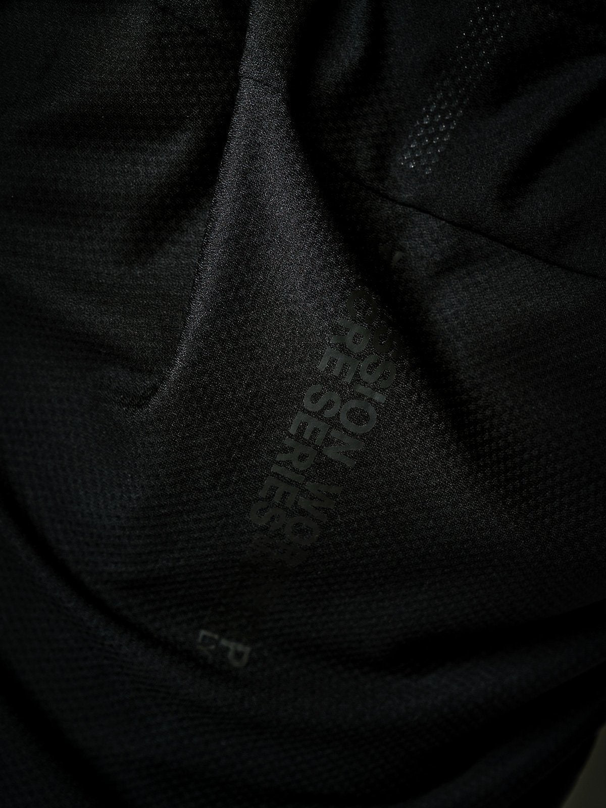 Mission Pro Tech Tee Women's by Mission Workshop - Weerbestendige tassen & technische kleding - San Francisco & Los Angeles - Gemaakt om te doorstaan - Voor altijd gegarandeerd