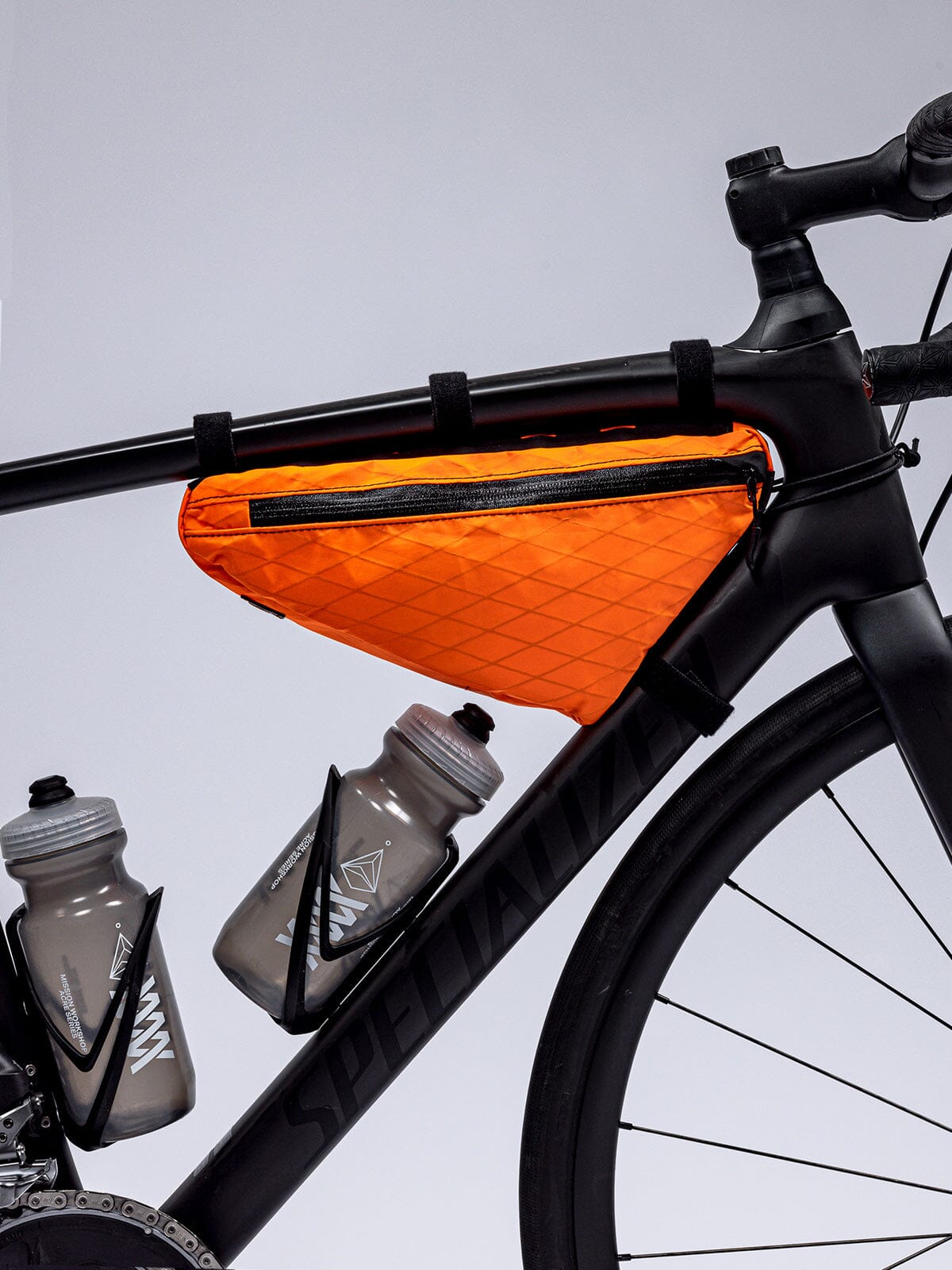 Slice Frame Bag by Mission Workshop - Weerbestendige tassen & technische kleding - San Francisco & Los Angeles - Gemaakt om te weerstaan - Voor altijd gegarandeerd