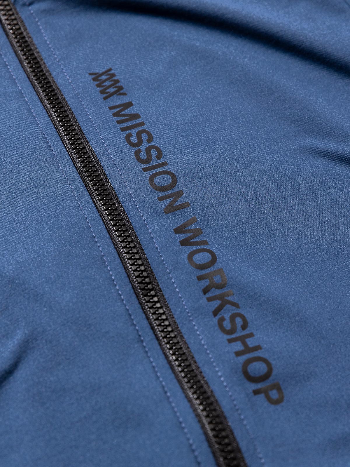 Mission Pro Jersey : LS Women's by Mission Workshop - Weerbestendige tassen & technische kleding - San Francisco & Los Angeles - Gemaakt om te verdragen - Voor altijd gegarandeerd
